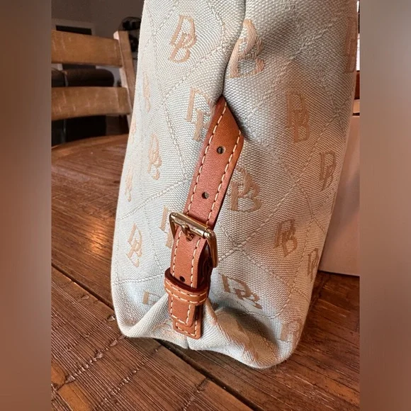 DOONEY & BOURKE Shoudler Bag - Picture 7 of 15